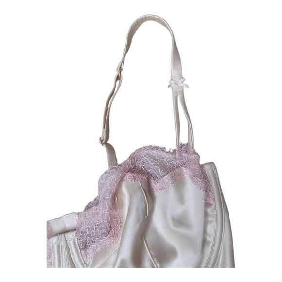 VICTORIA'S SECRET Dream Angels Unlined Long Line Balconette Bra - Size 34DD - Picture 4 of 7